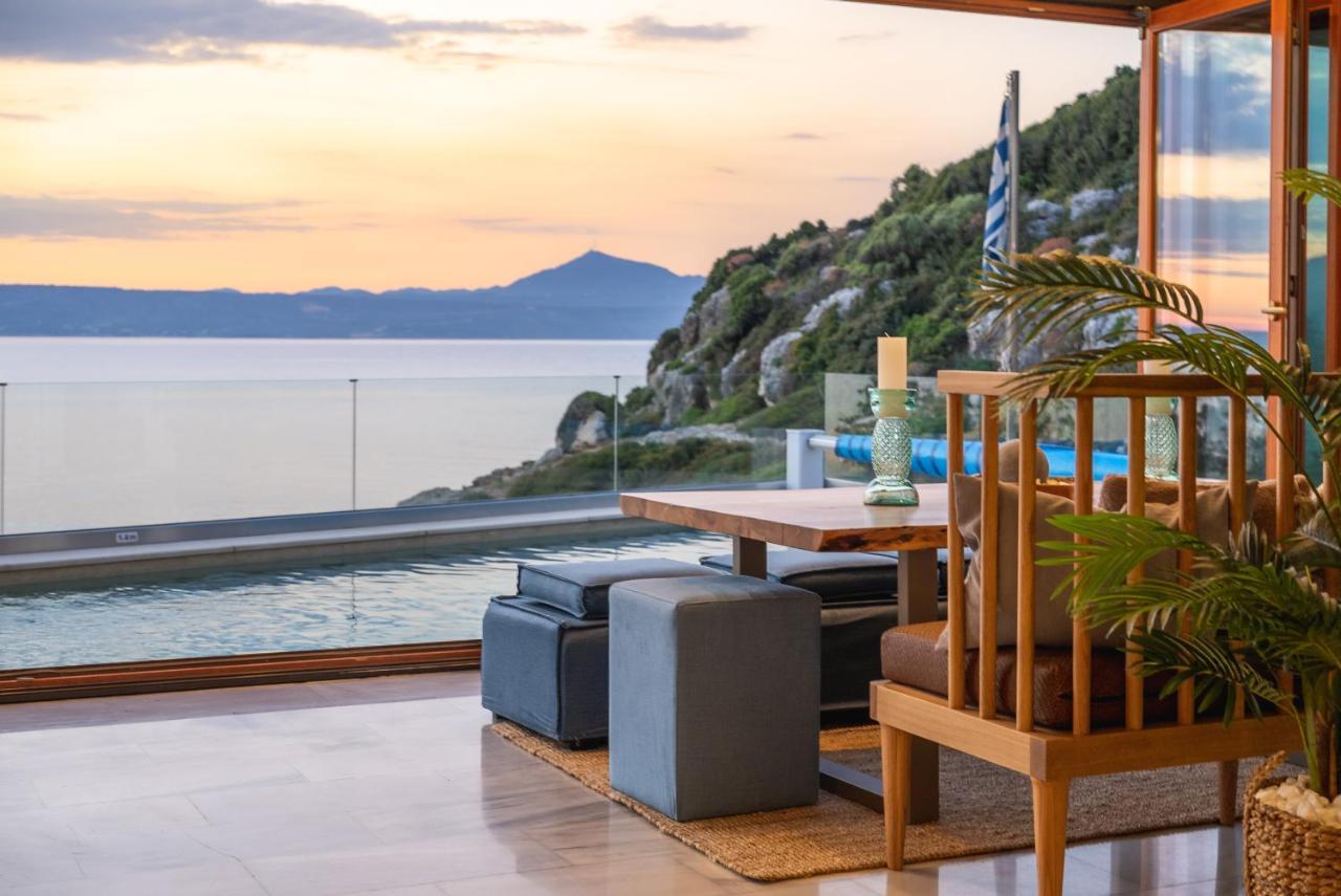 Villa Almy Plaka  Exteriör bild