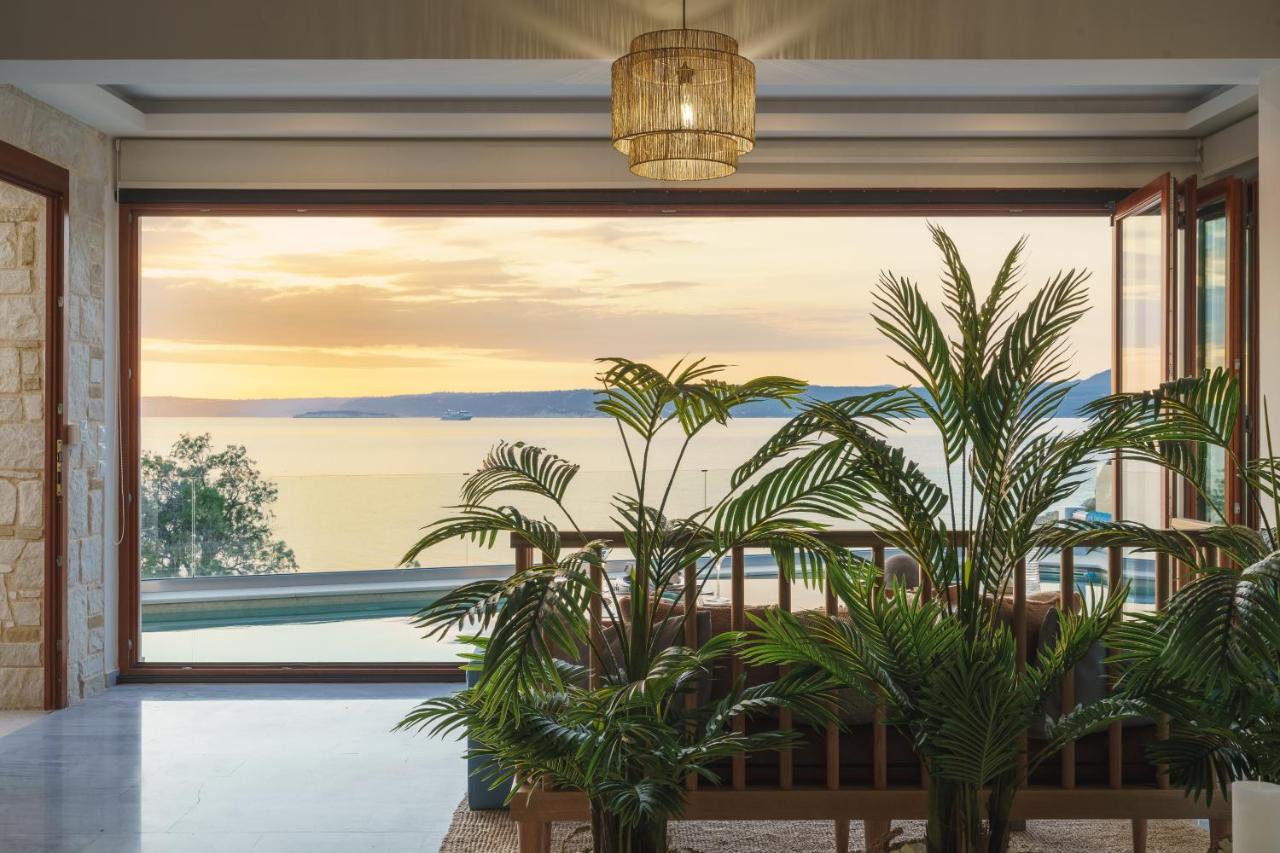 Villa Almy Plaka  Exteriör bild