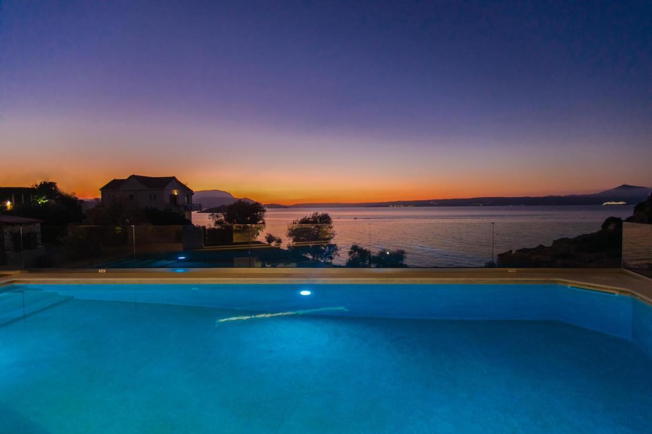 Villa Almy Plaka  Exteriör bild